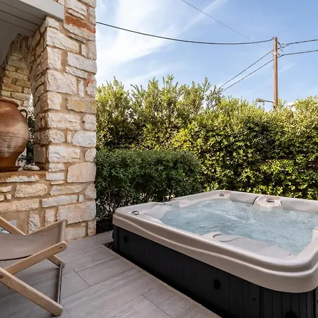 Anemomylos Apartment Naousa (Paros)