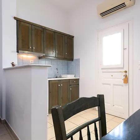 Apartment Anemomylos *