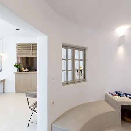 Anemomylos Apartment Naousa (Paros)